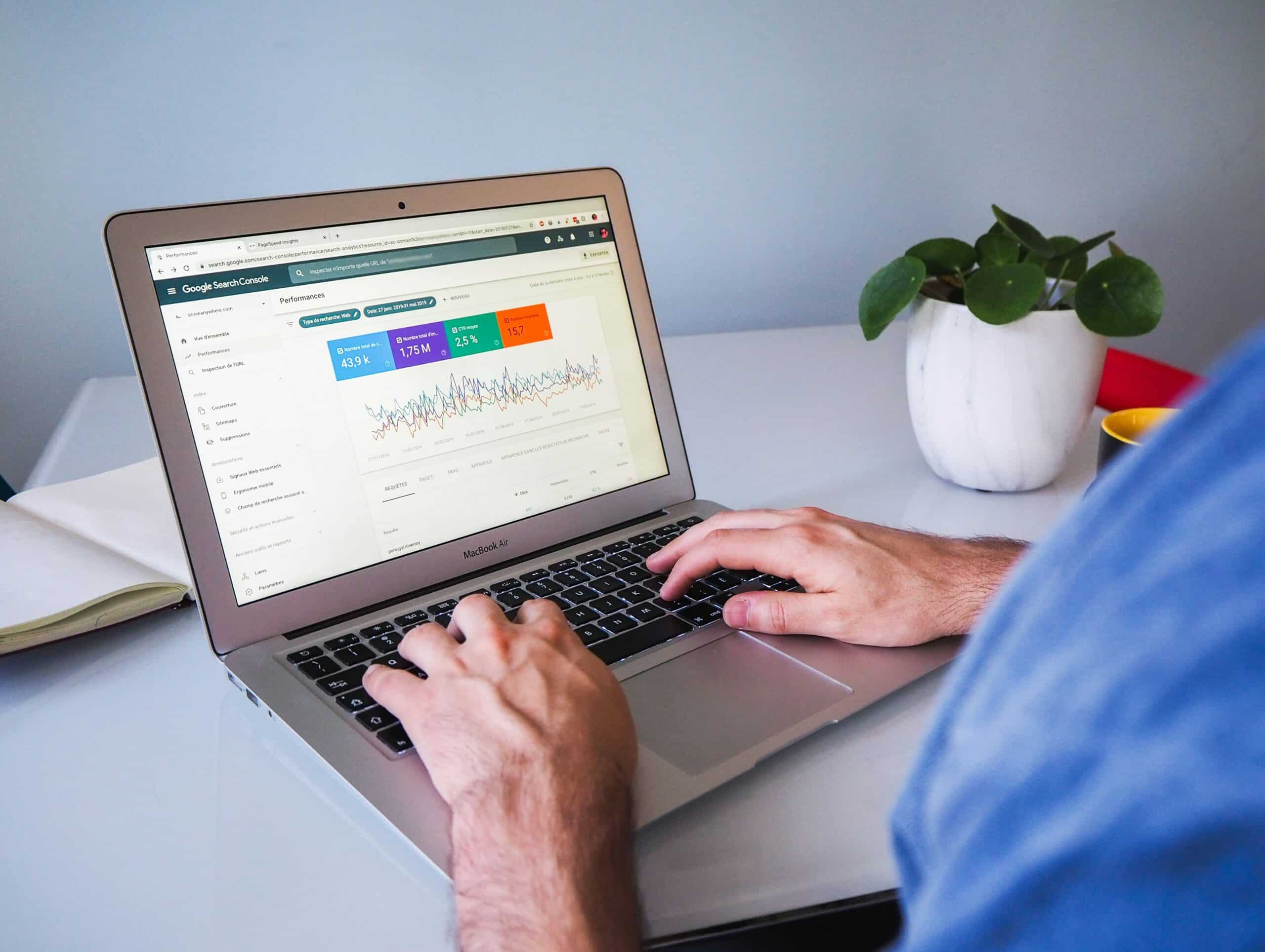 La personnalisation des résultats SEO selon le comportement des utilisateurs